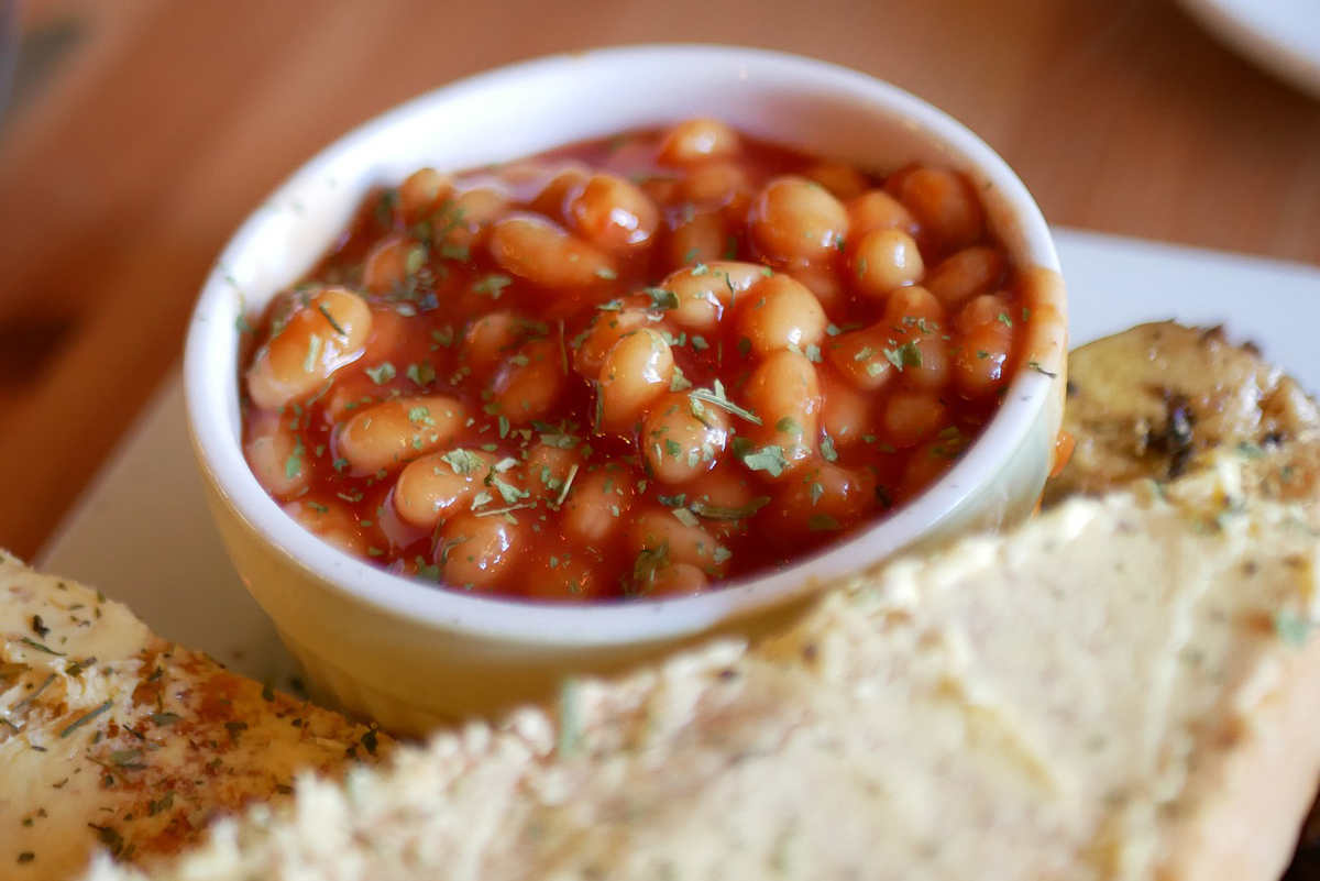 Bohnen in Tometensoße